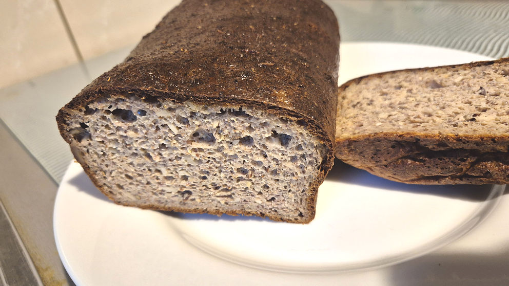 Kuchnia: chleb 'keto' z siemienia lnianego Kuchnia: chleb 'keto' z siemienia lnianego